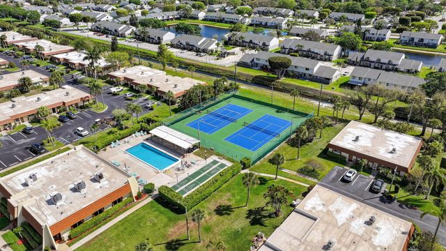 5780 Fernley Drive W113, West Palm Beach, FL 33415