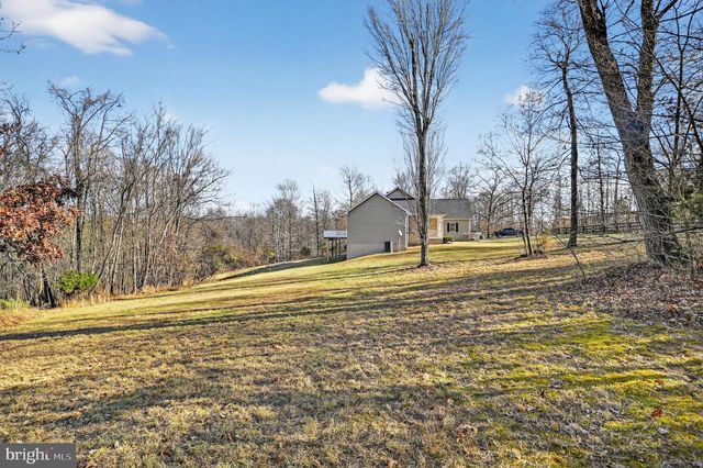 293 PENNY ANN LN, Strasburg, VA 22657