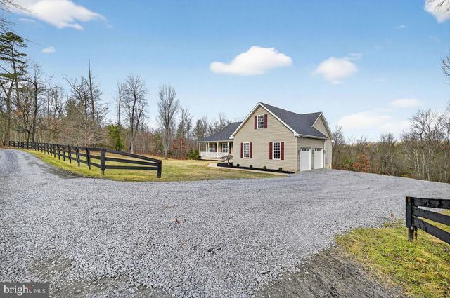 293 PENNY ANN LN, Strasburg, VA 22657