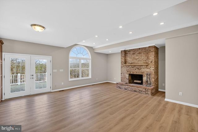 293 PENNY ANN LN, Strasburg, VA 22657