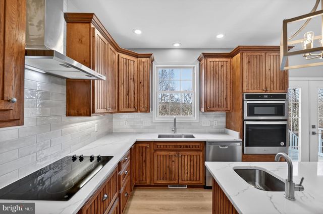 293 PENNY ANN LN, Strasburg, VA 22657