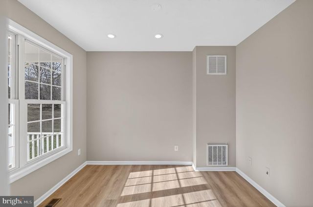 293 PENNY ANN LN, Strasburg, VA 22657