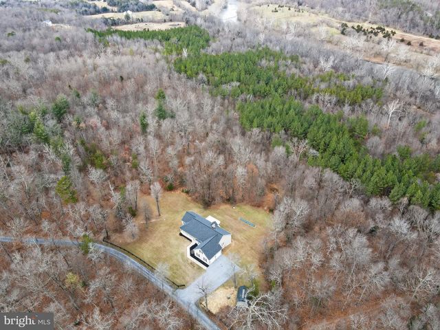 293 PENNY ANN LN, Strasburg, VA 22657