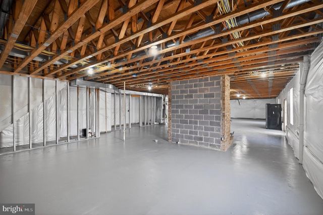 293 PENNY ANN LN, Strasburg, VA 22657