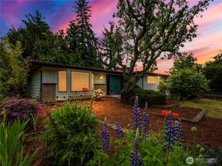 10223 SE 213th Place, Kent, WA 98031
