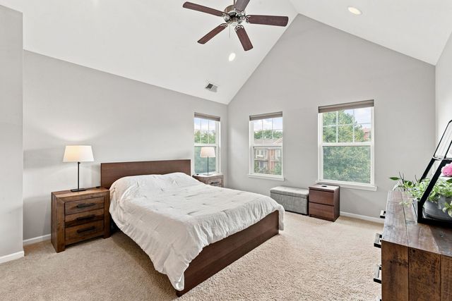 1208 Harding Avenue, Des Plaines, IL 60016