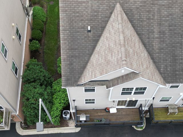 1208 Harding Avenue, Des Plaines, IL 60016