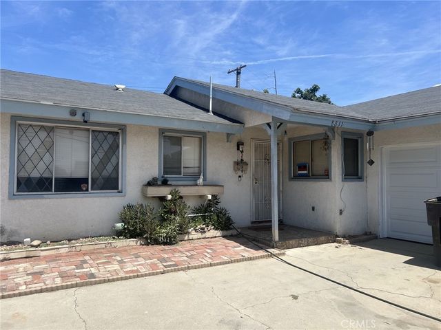 8811 California, Riverside, CA 92503