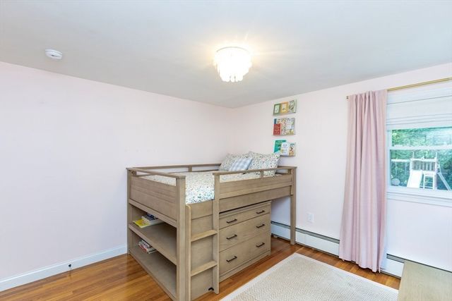 2 Amherst Rd, Andover, MA 01810