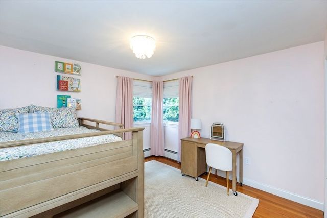 2 Amherst Rd, Andover, MA 01810