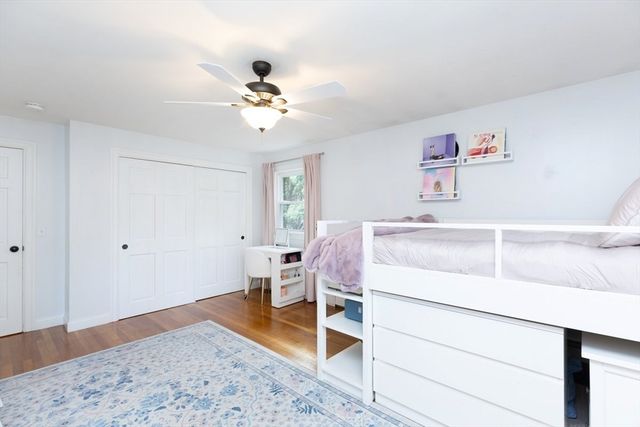 2 Amherst Rd, Andover, MA 01810
