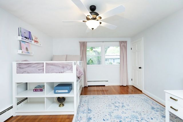2 Amherst Rd, Andover, MA 01810
