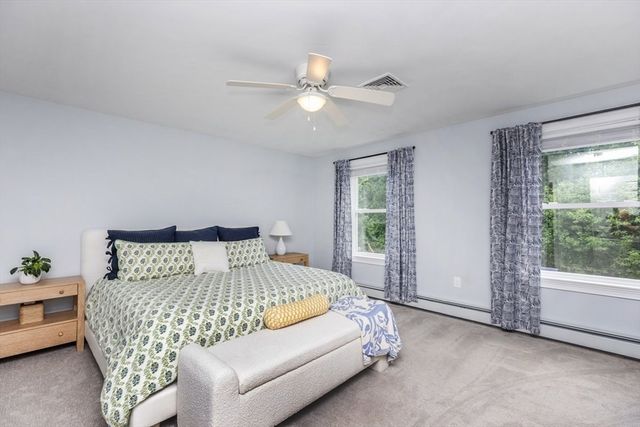 2 Amherst Rd, Andover, MA 01810