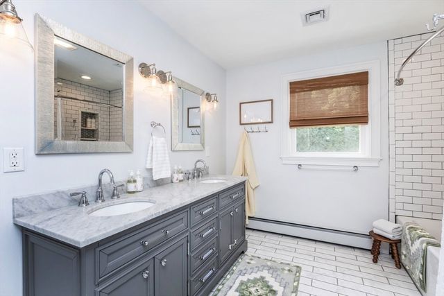 2 Amherst Rd, Andover, MA 01810
