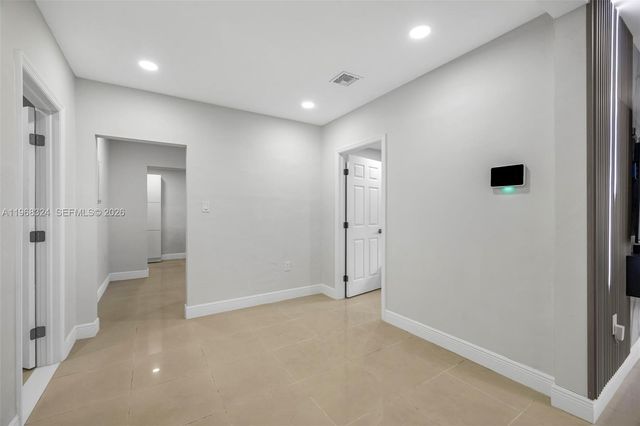 2244 SW 10th St 2244, Miami, FL 33135