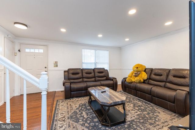 8449 GEORGIAN CT, Manassas, VA 20110