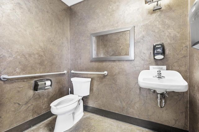 N2185 SLEEPY HOLLOW ROAD, Kewaunee, WI 54216