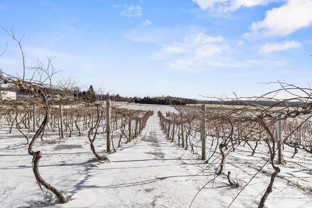 N2185 SLEEPY HOLLOW ROAD, Kewaunee, WI 54216