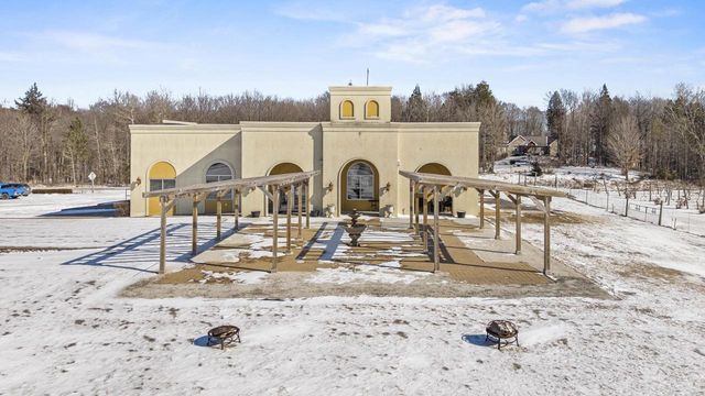 N2185 SLEEPY HOLLOW ROAD, Kewaunee, WI 54216