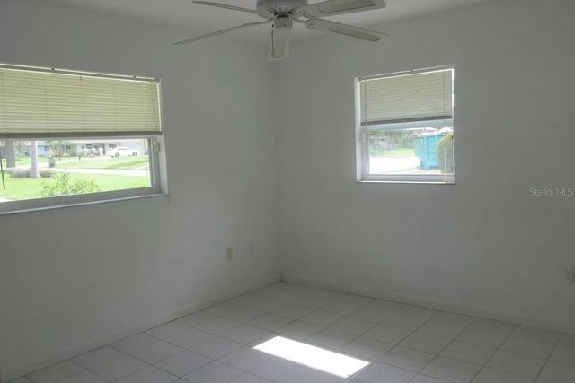2911 BENTLEY STREET, Sarasota, FL 34239