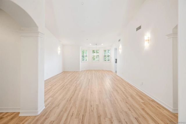 1580 Alta Vista Dr, Vista, CA 92084