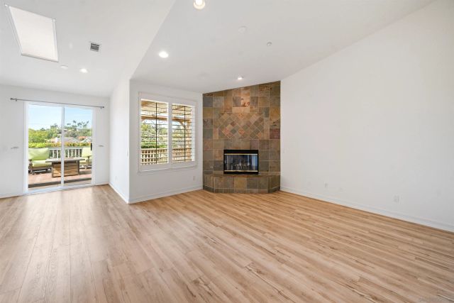 1580 Alta Vista Dr, Vista, CA 92084