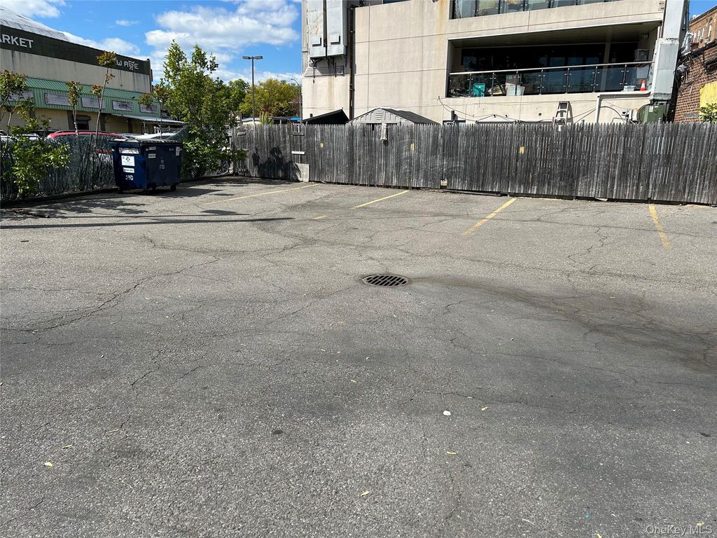 160-26 Northern Blvd., Flushing, NY 11358 — photo 5