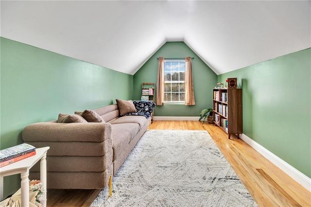 514 Hamlet Drive, Loganville, GA 30052