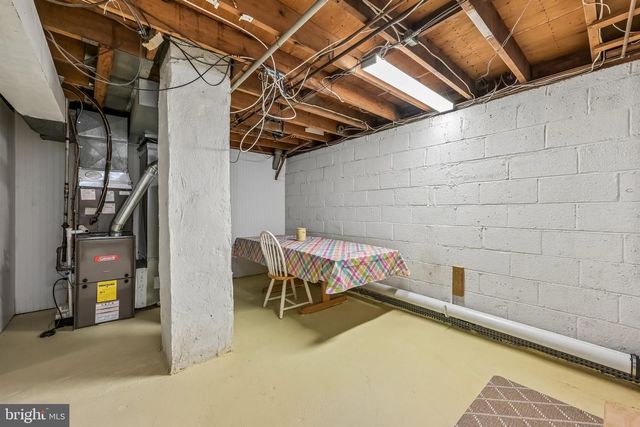 499 LAKEVIEW DR, Runnemede, NJ 08078