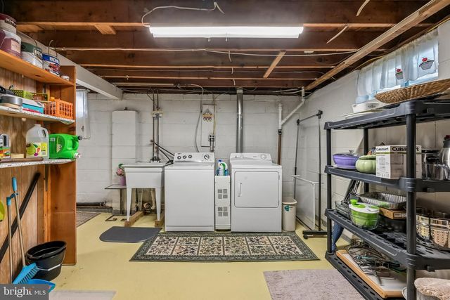 499 LAKEVIEW DR, Runnemede, NJ 08078