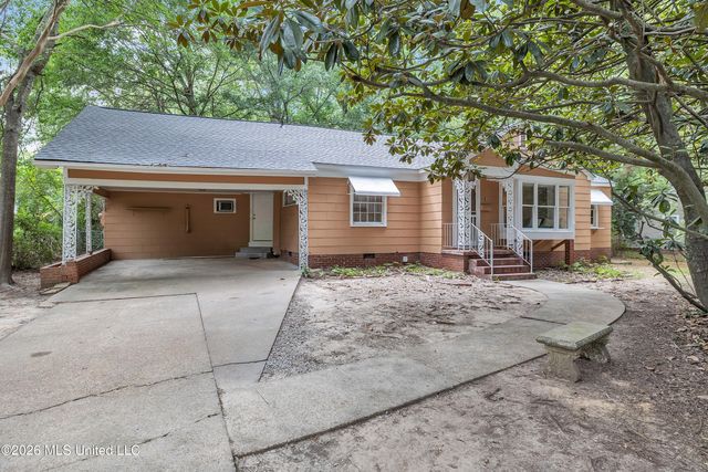 314 Colonial Circle, Jackson, MS 39211
