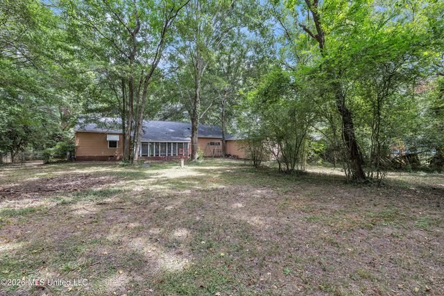 314 Colonial Circle, Jackson, MS 39211