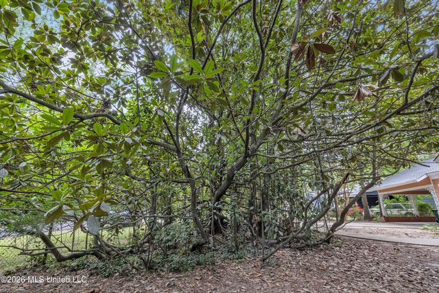 314 Colonial Circle, Jackson, MS 39211