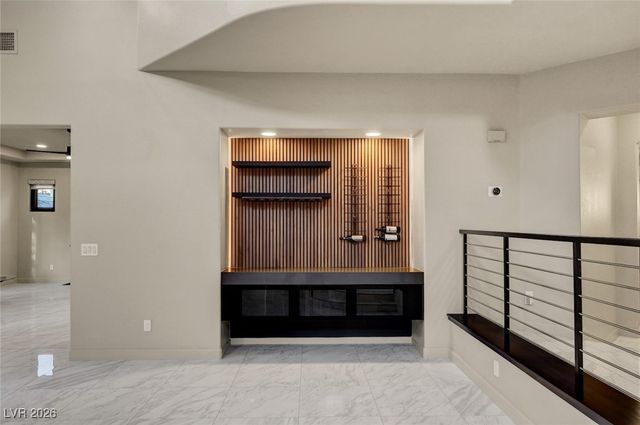 425 Proud Eagle Lane, Las Vegas, NV 89144