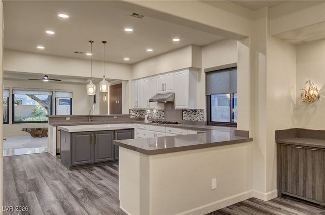 425 Proud Eagle Lane, Las Vegas, NV 89144