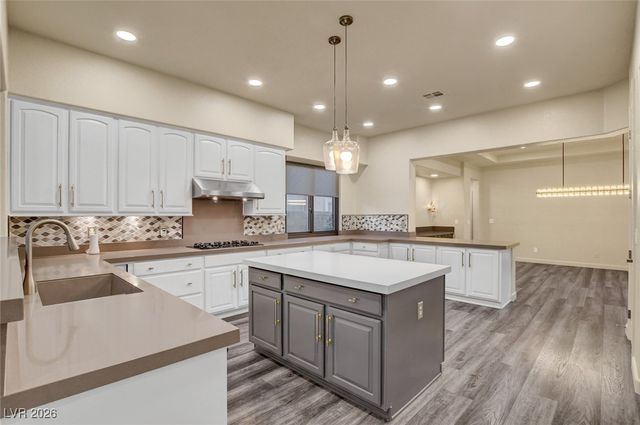 425 Proud Eagle Lane, Las Vegas, NV 89144