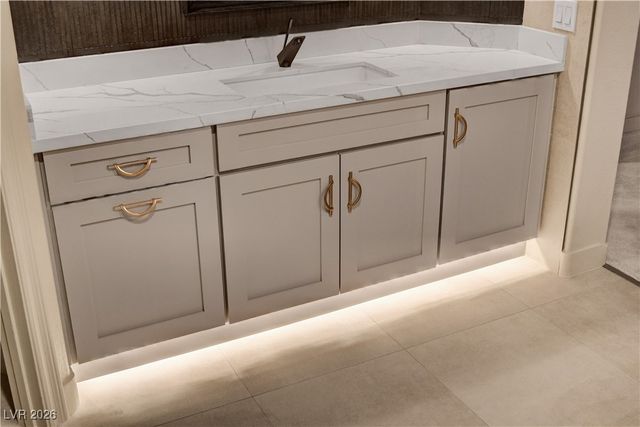 425 Proud Eagle Lane, Las Vegas, NV 89144