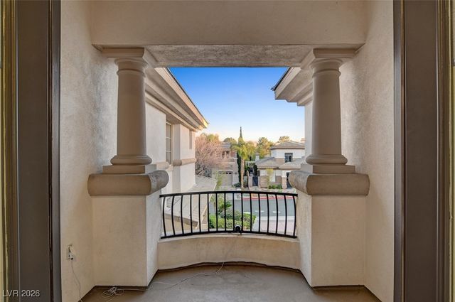 425 Proud Eagle Lane, Las Vegas, NV 89144