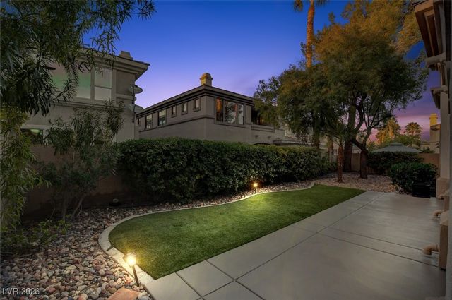 425 Proud Eagle Lane, Las Vegas, NV 89144