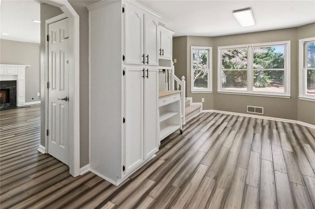 756 Scoggins Road, Dallas, GA 30157