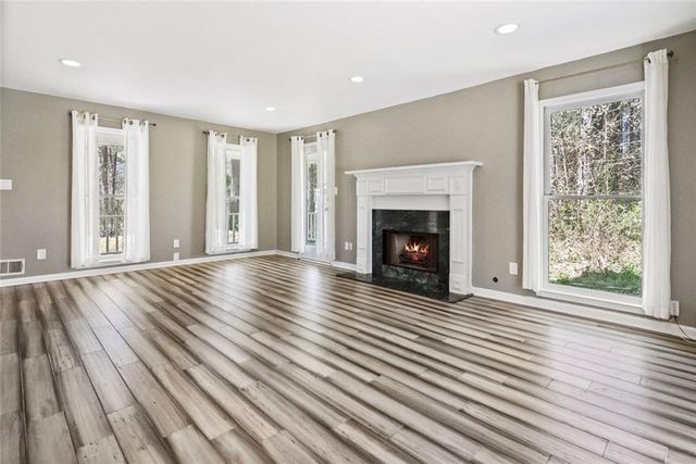 756 Scoggins Road, Dallas, GA 30157