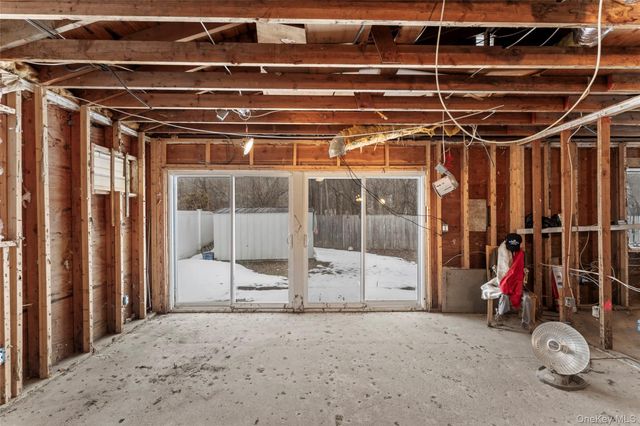 9 Babbitt Court, Elmsford, NY 10523