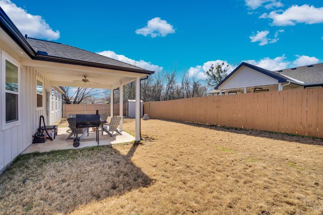 5622 Mesa Loop, Granbury, TX 76048