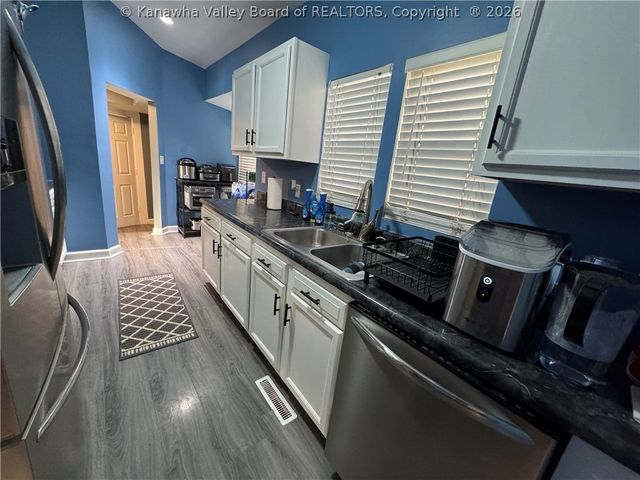1891 Vermont Drive, Charleston, WV 25387