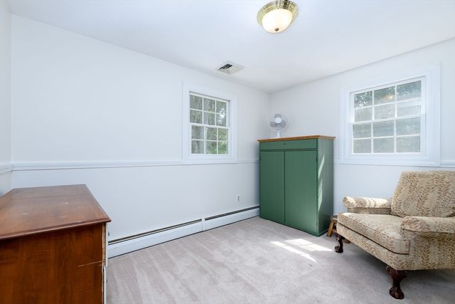 1662 Wachusett St, Holden, MA 01522