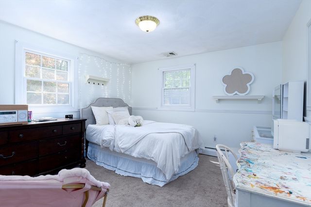 1662 Wachusett St, Holden, MA 01522