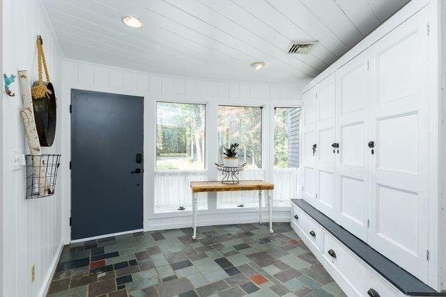1662 Wachusett St, Holden, MA 01522