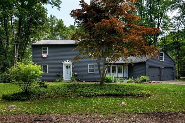 1662 Wachusett St, Holden, MA 01522
