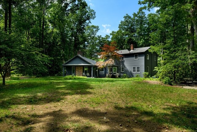 1662 Wachusett St, Holden, MA 01522