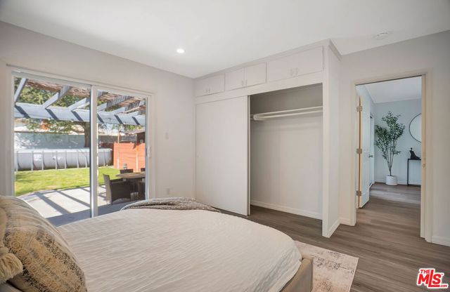 17527 Haynes Street, Van Nuys, CA 91406